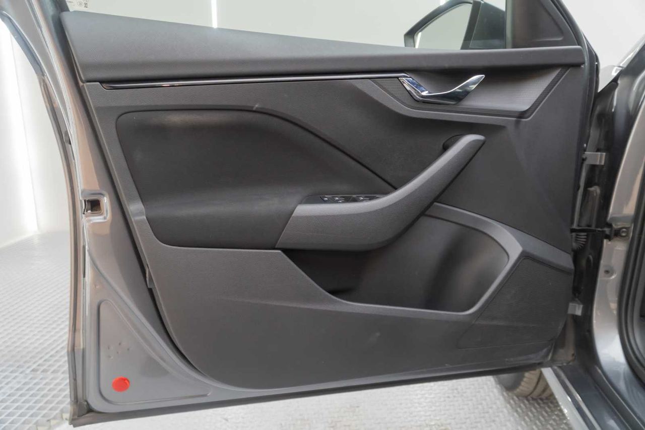 Skoda Kamiq 1.0 TSI 81kW (110CV) DSG AMBITION  - Foto 19