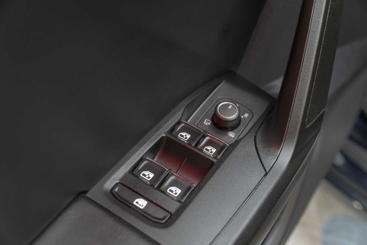 Seat Leon SP 1.5 eTSI 110kW DSG S&S FR - Foto 18