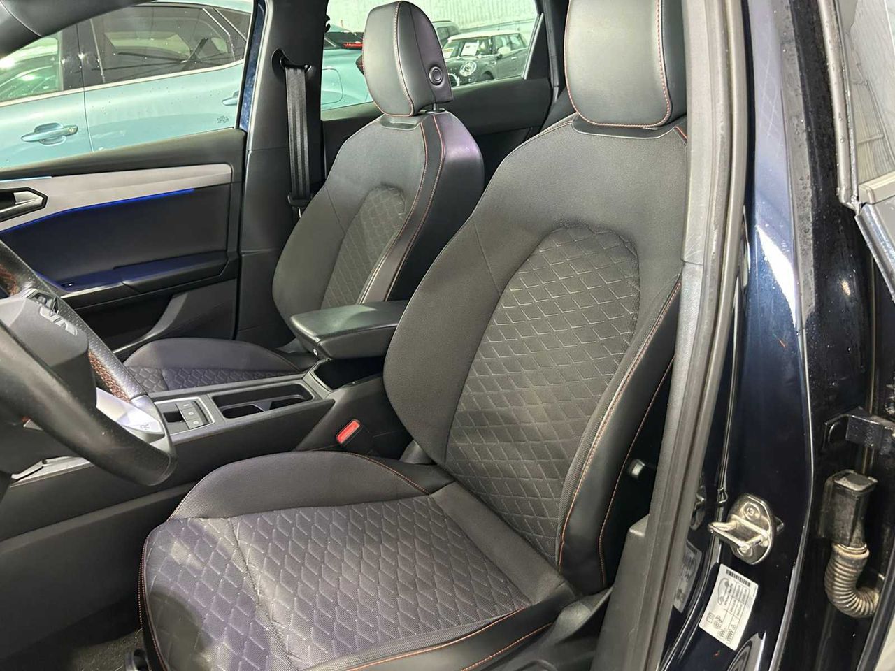 Seat Leon SP 1.5 eTSI 110kW DSG S&S FR - Foto 7