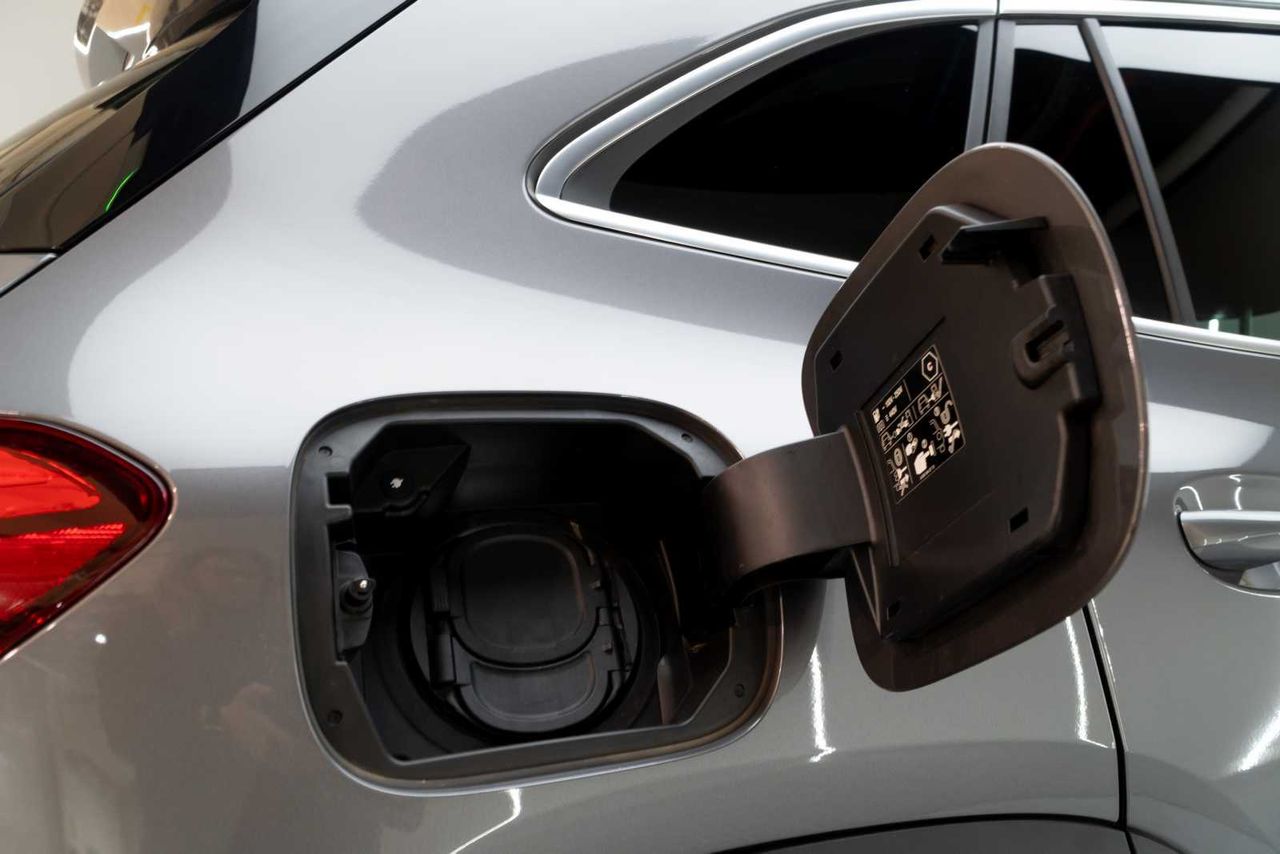 Mercedes GLA GLA 250 e - Foto 12