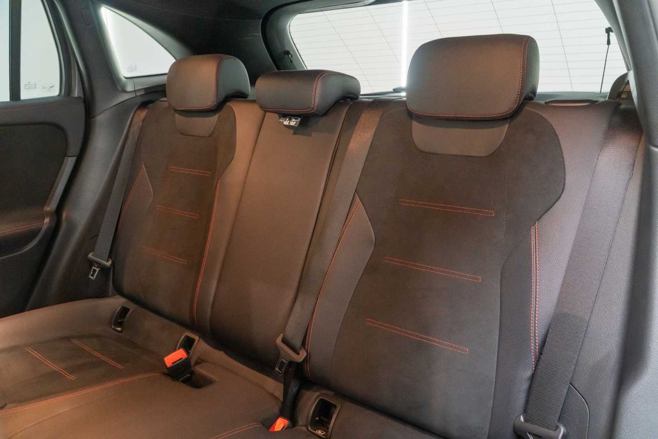 Mercedes GLA GLA 250 e - Foto 21