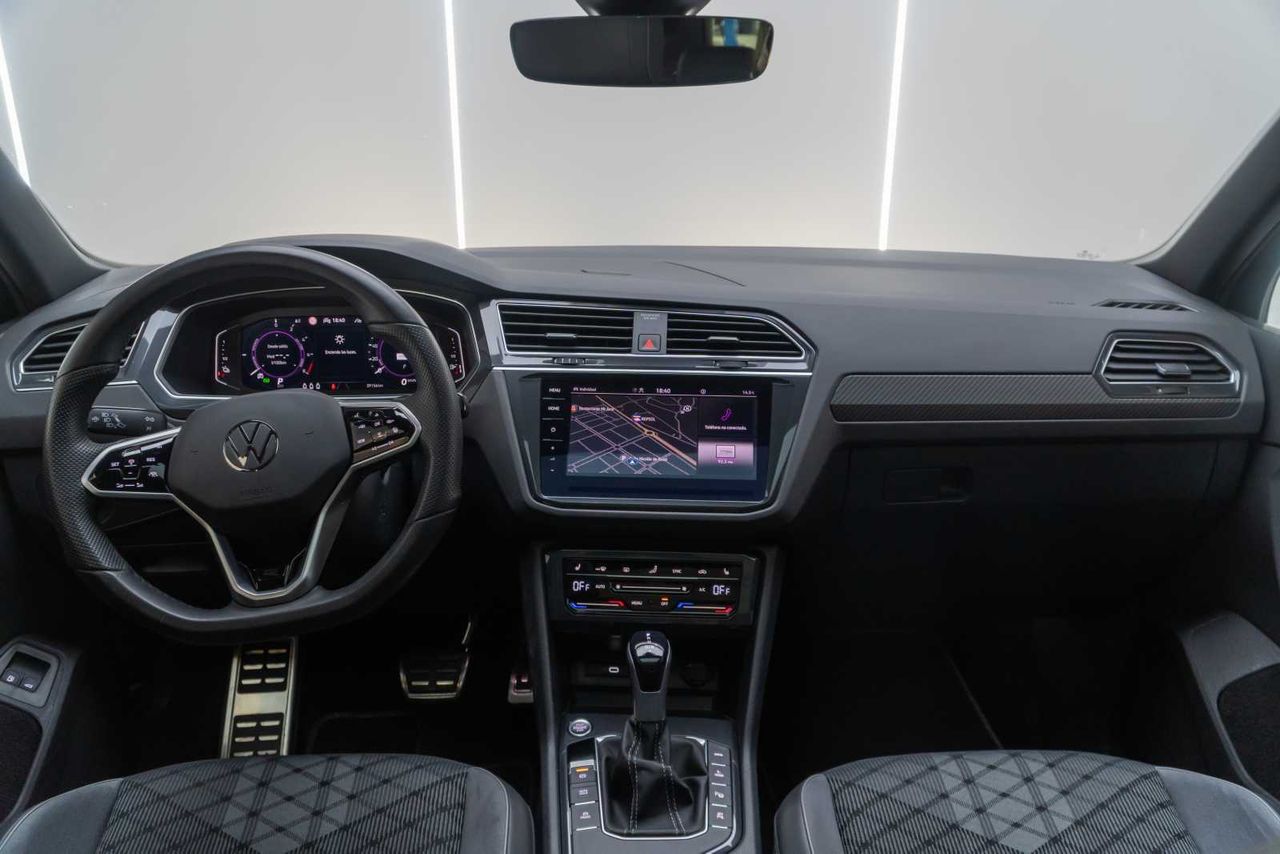 Volkswagen Tiguan R-Line 1.4 TSI eHybrid 180kW (245CV) DSG - Foto 23