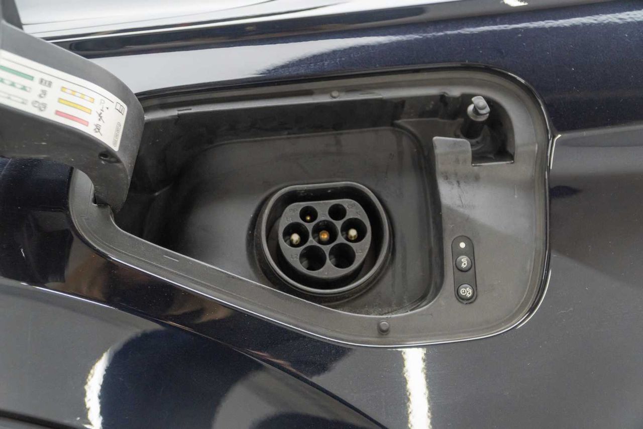 Volkswagen Tiguan R-Line 1.4 TSI eHybrid 180kW (245CV) DSG - Foto 13