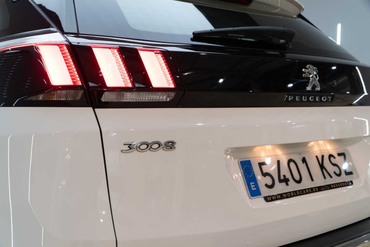 Peugeot 3008 1.2 PURETECH 96KW (130CV) ACTIVE S&S  - Foto 11