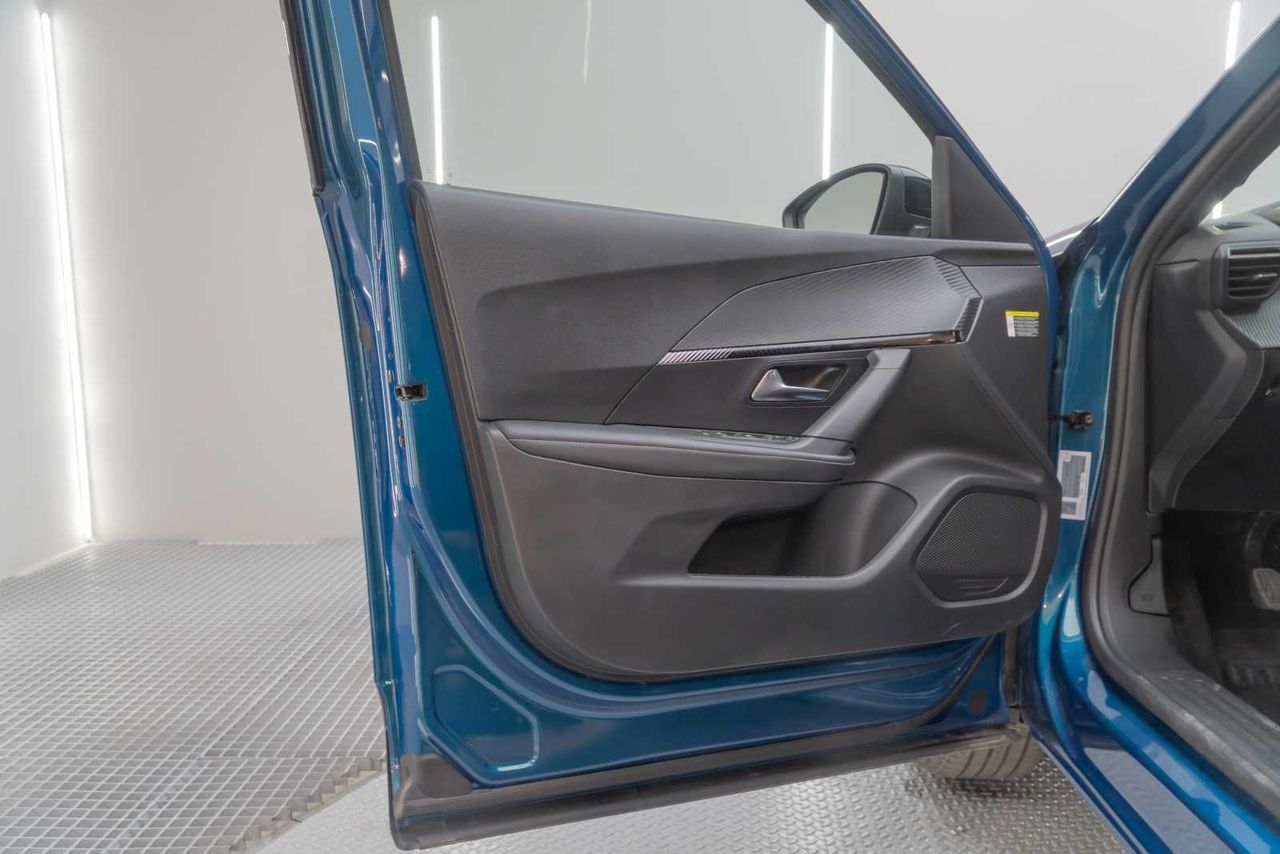 Peugeot 2008 Allure Gasolina 100 S&S 6 Vel. MAN - Foto 16