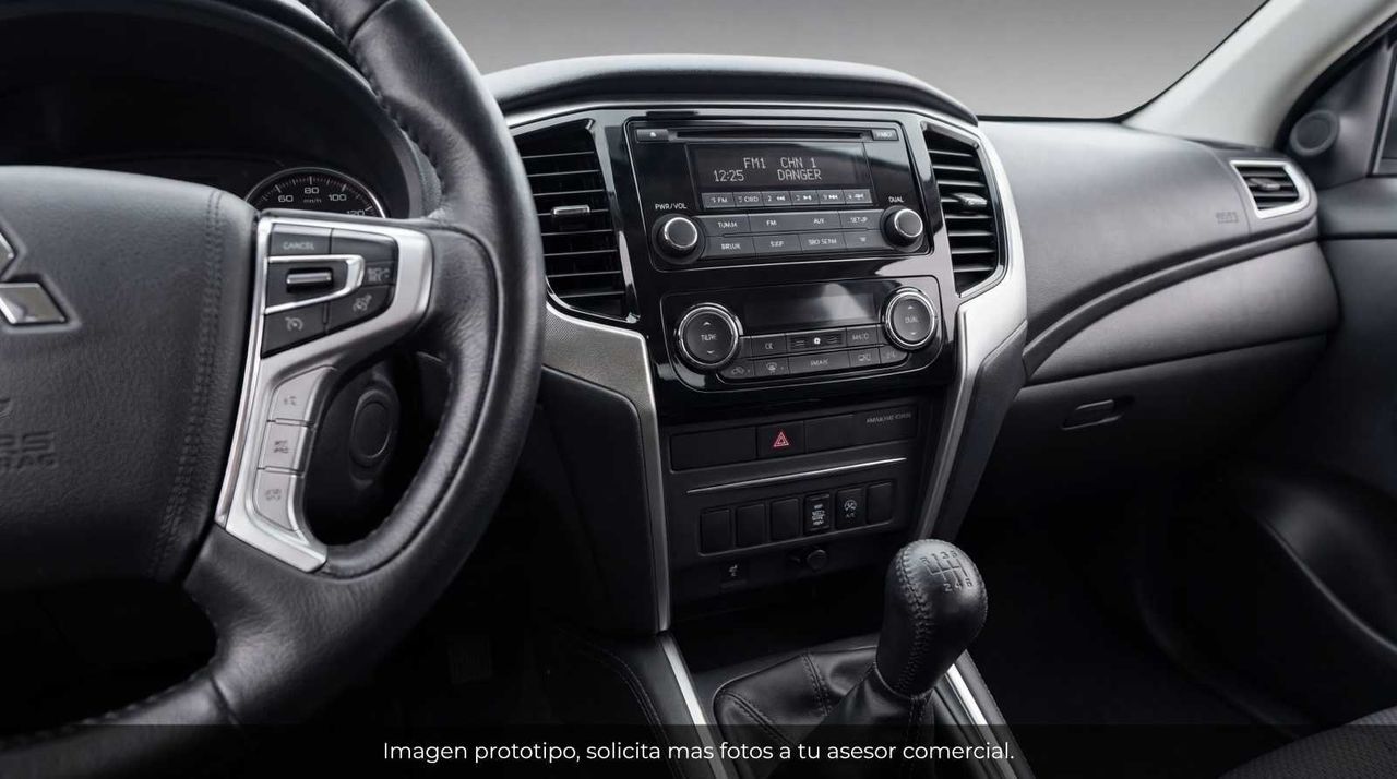 Mitsubishi L200 pickup doble cabina d/c 220 di-d m-pro  - Foto 5