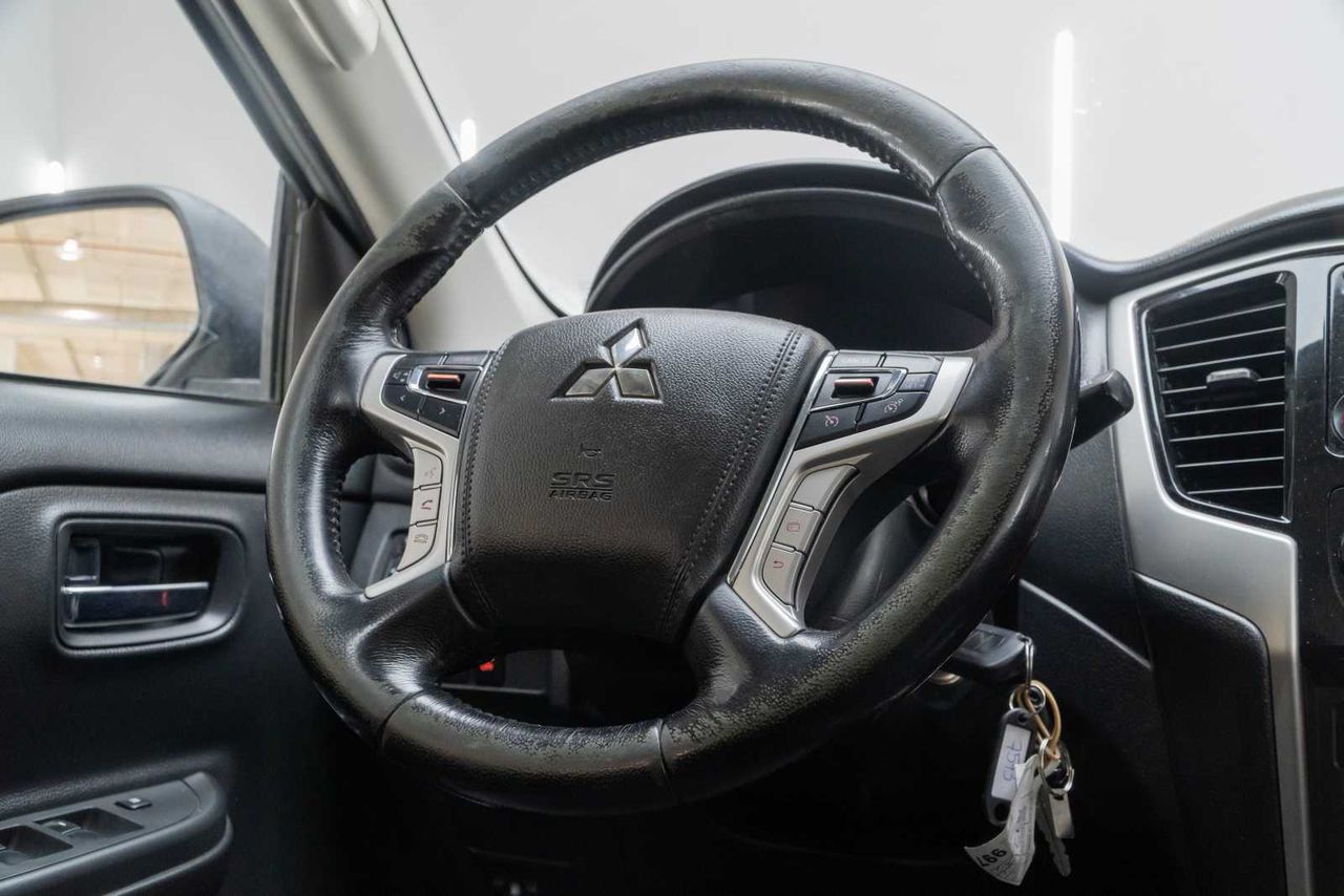 Mitsubishi L200 pickup doble cabina d/c 220 di-d m-pro  - Foto 22