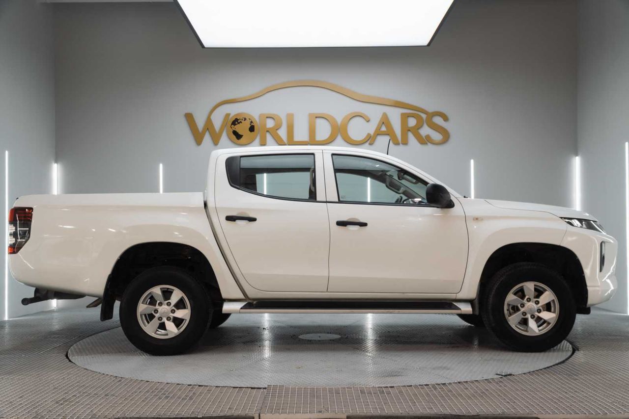 Mitsubishi L200 pickup doble cabina d/c 220 di-d m-pro  - Foto 5