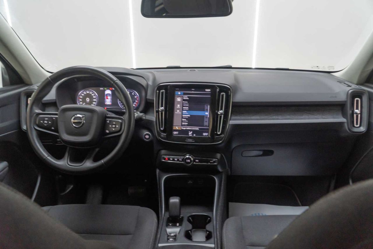 Volvo XC40 1.5 T3 Momentum Core Auto - Foto 22