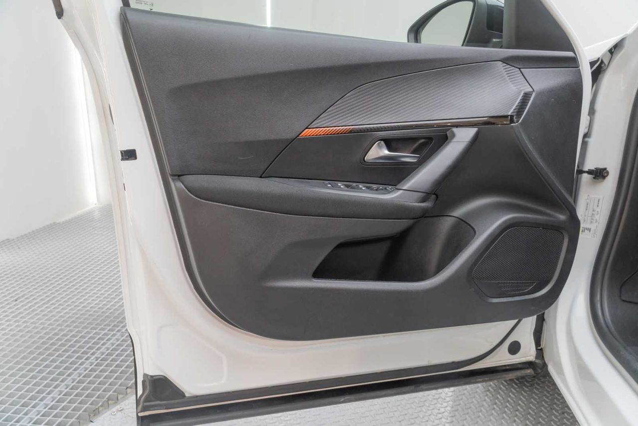 Peugeot 2008 Active BlueHDI 81kW (110CV) - Foto 17