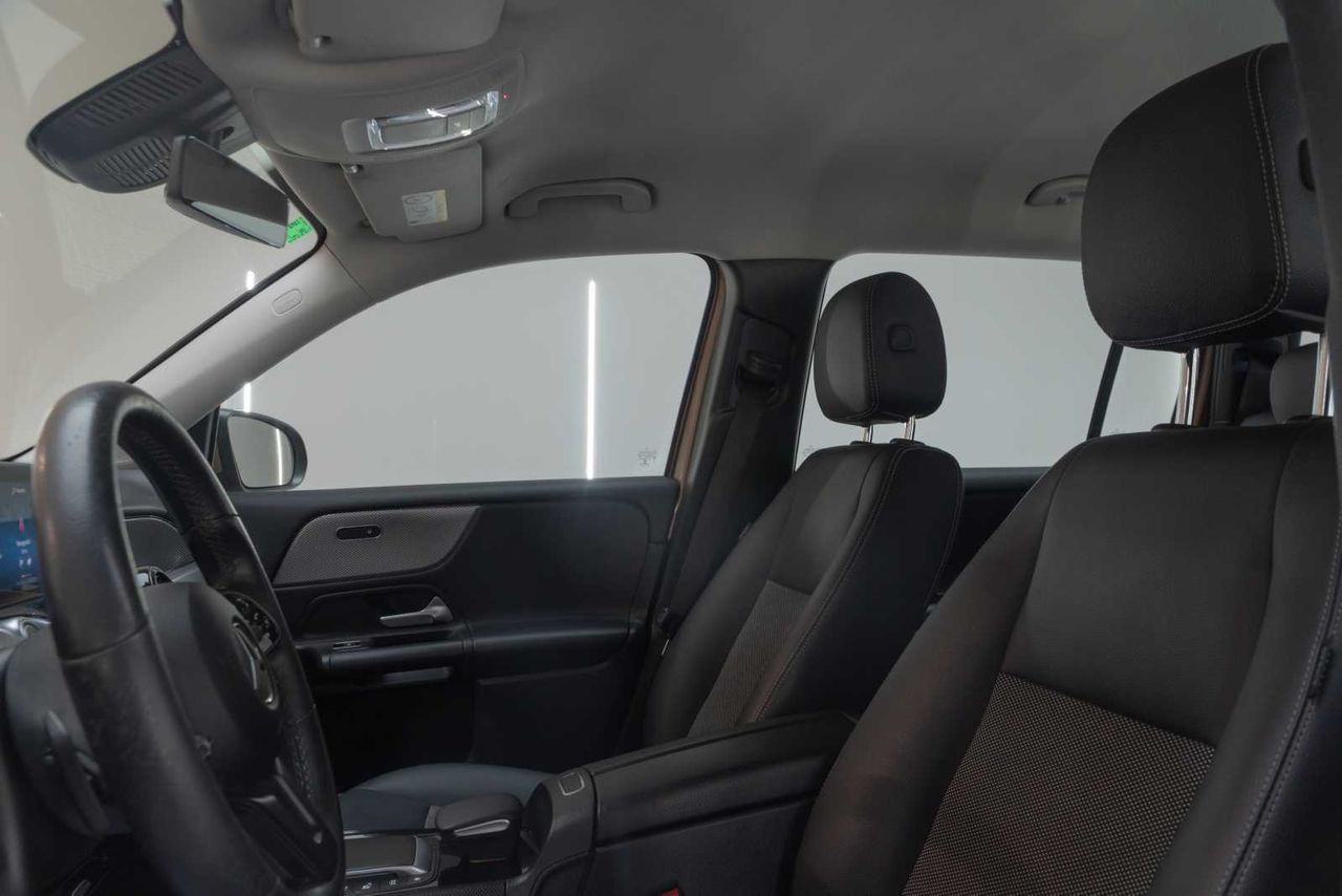 Mercedes GLB 2.0 GLB 200 D DCT 110KW (150CV) - Foto 17