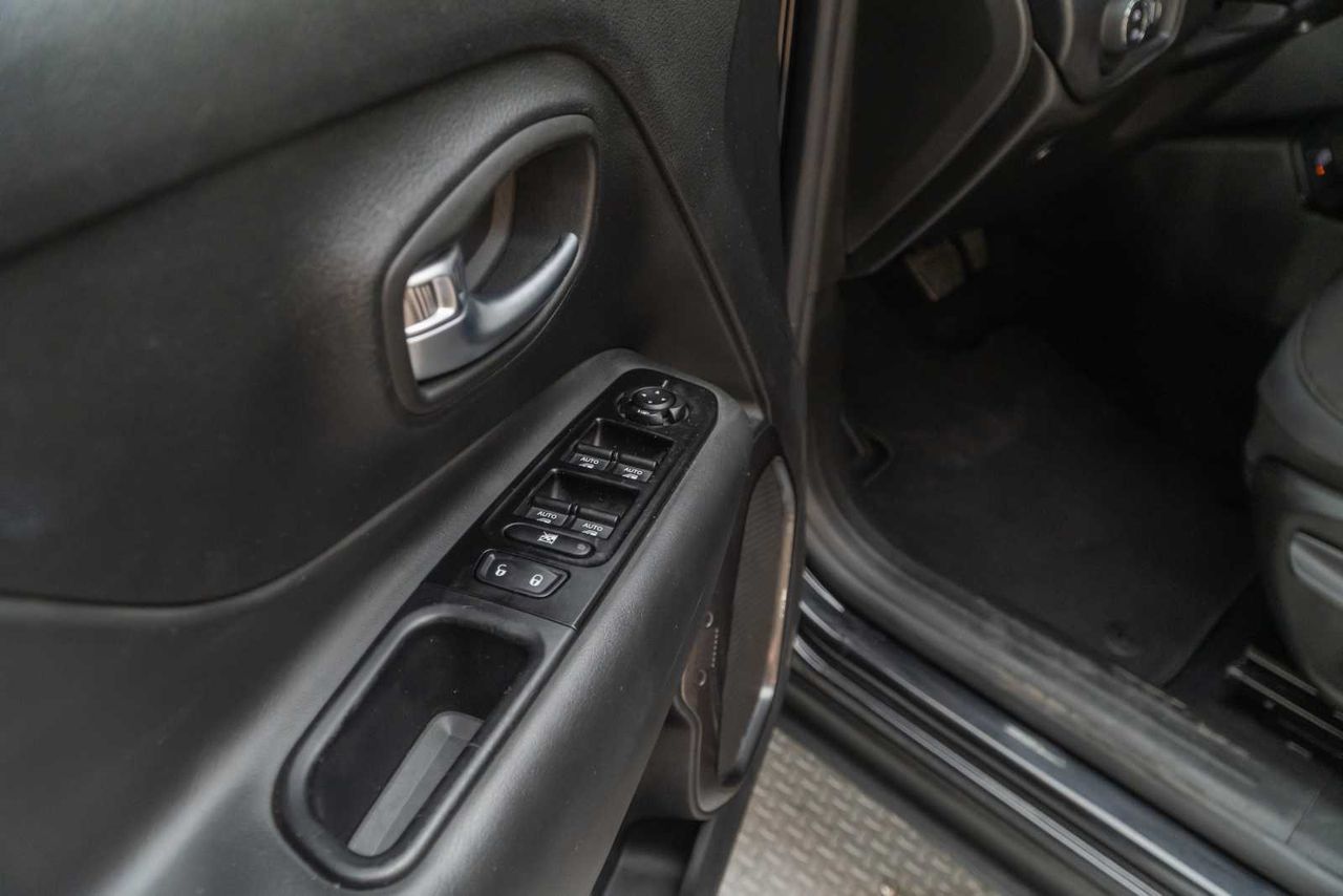 Jeep Renegade Limited 1.3 PHEV 140kW (190CV) AT AWD - Foto 19