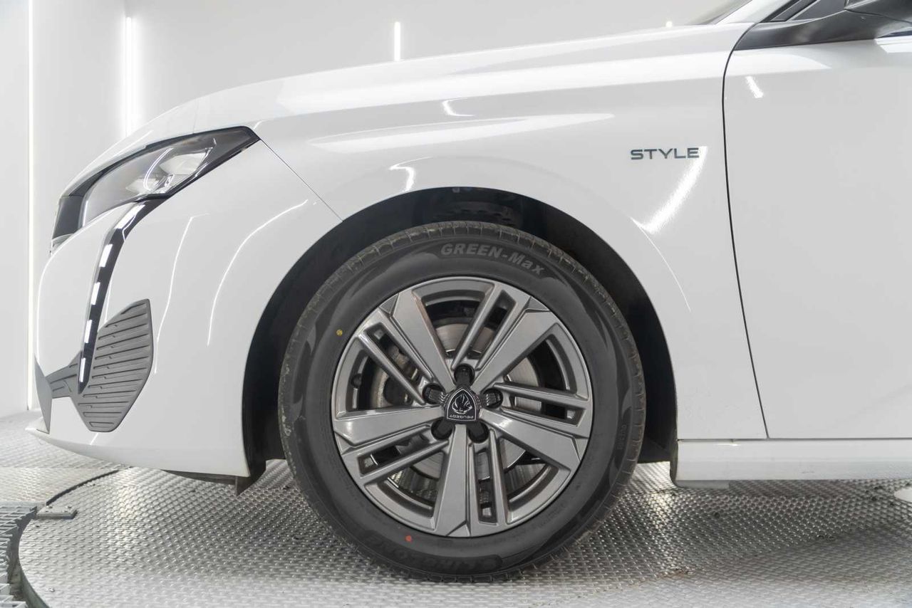 Peugeot 308 5P Style PureTech 130 S&S EAT8  - Foto 23