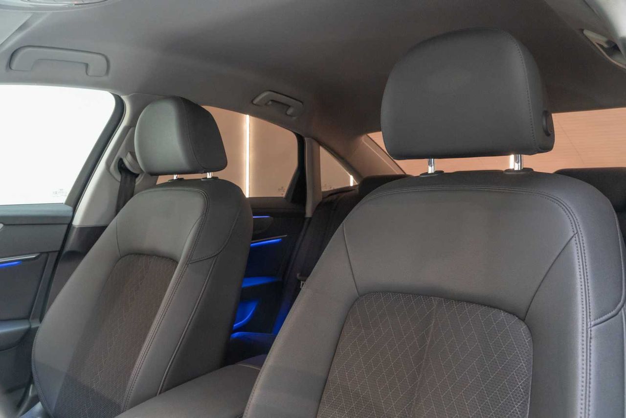 Audi A6 Design 40 TDI 150kW (204CV) S tronic  - Foto 19