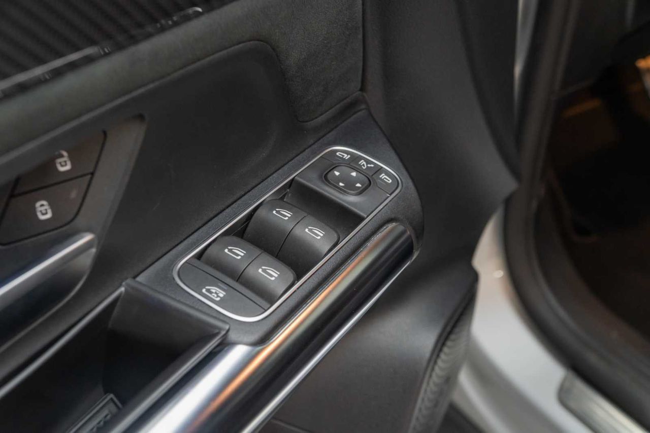 Mercedes GLA GLA 250 e - Foto 19