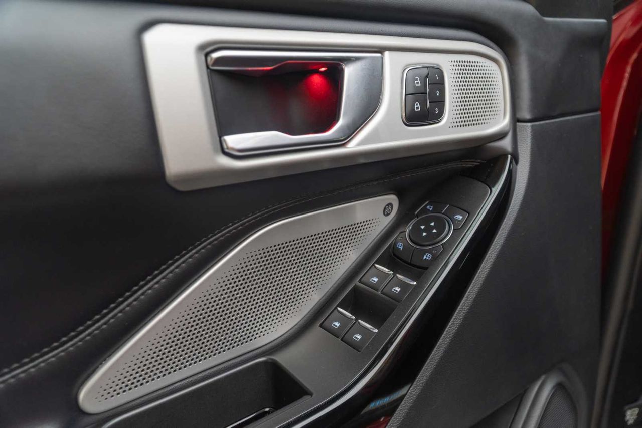 Ford Explorer 3.0 PHEV AWD Platinum  - Foto 18