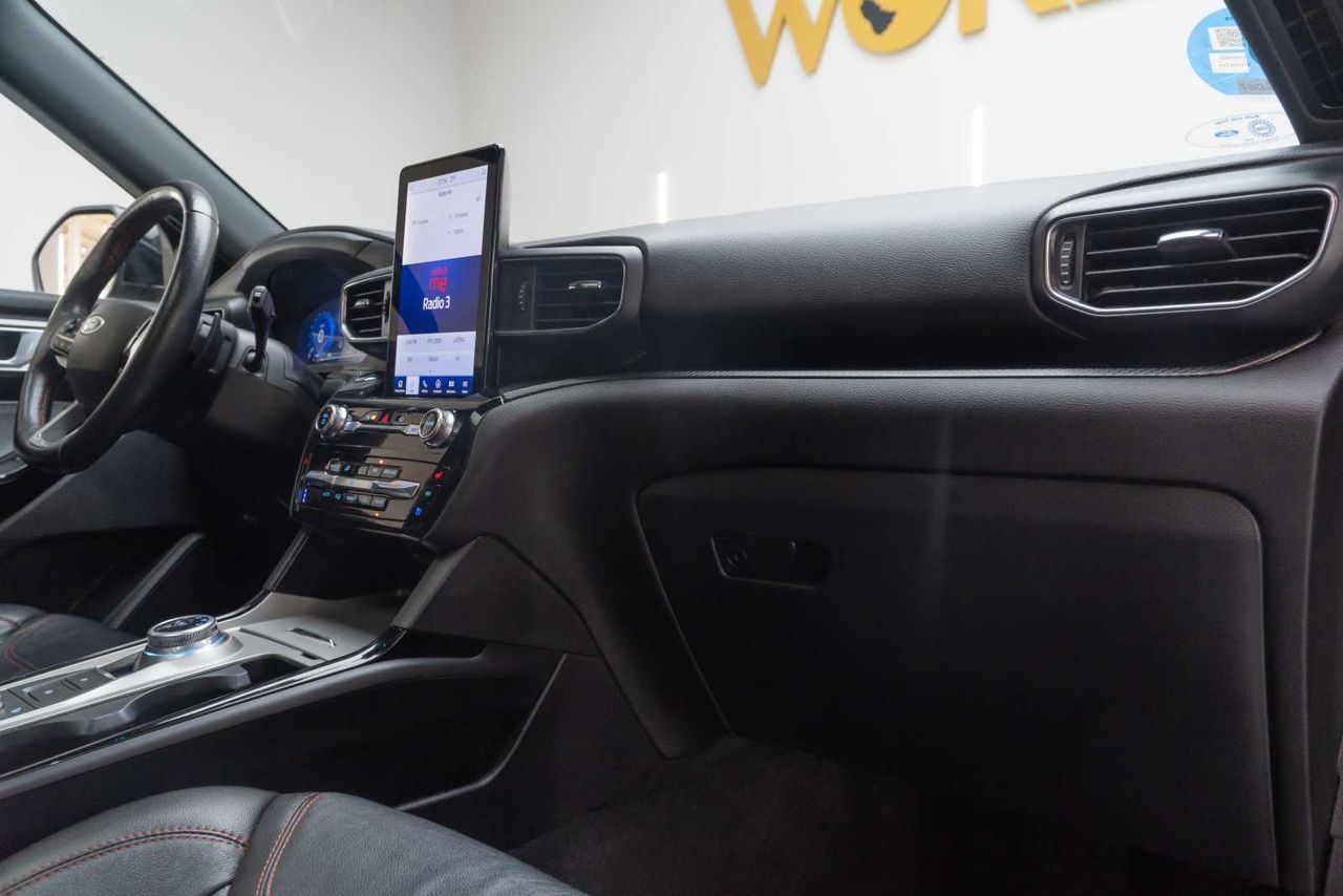 Ford Explorer 3.0 PHEV AWD ST-Line  - Foto 24