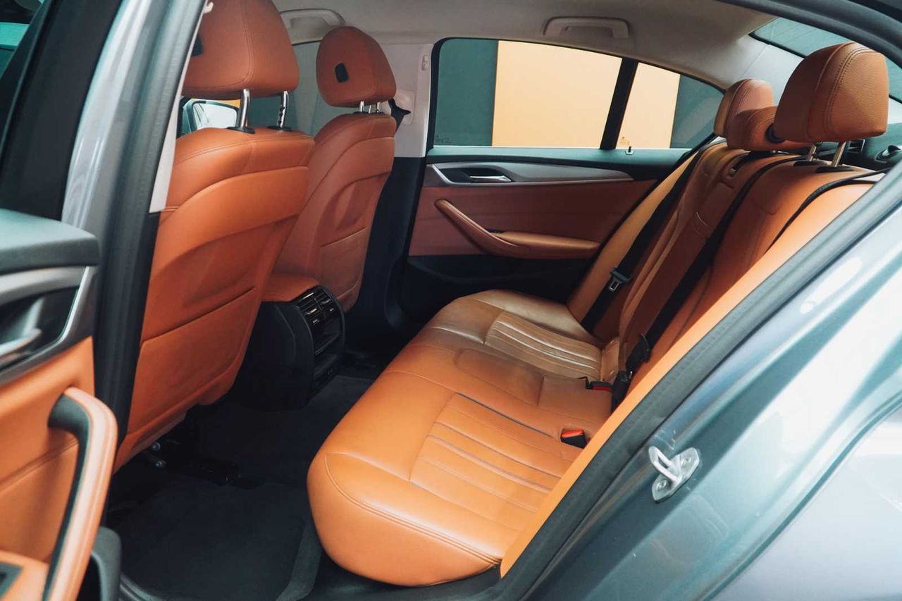 BMW Serie 5 530e iPerformance - Foto 15