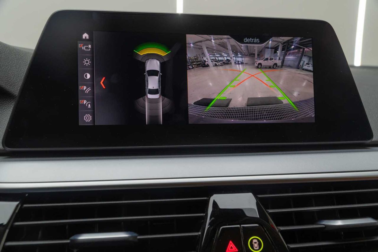 BMW Serie 5 530e iPerformance - Foto 15