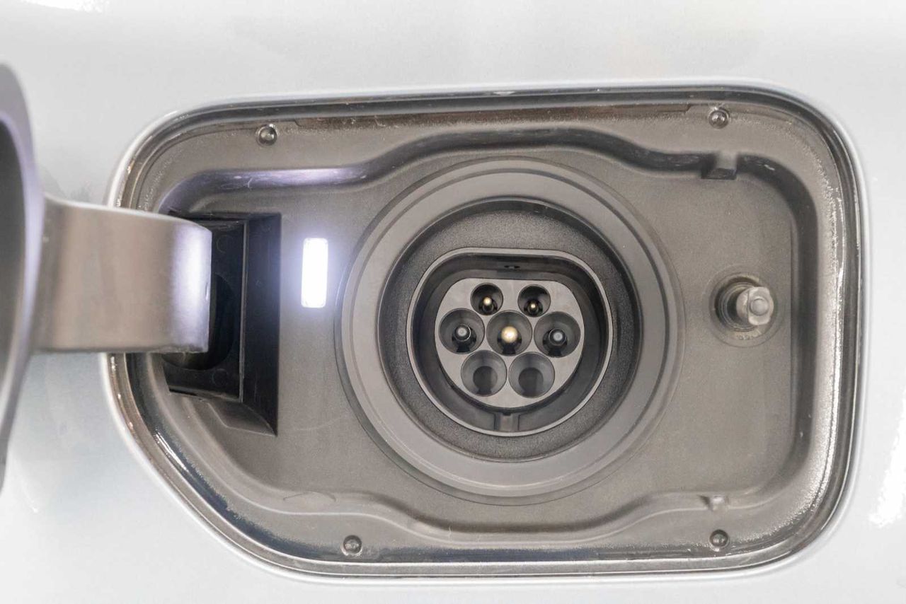 BMW Serie 5 530e iPerformance - Foto 12