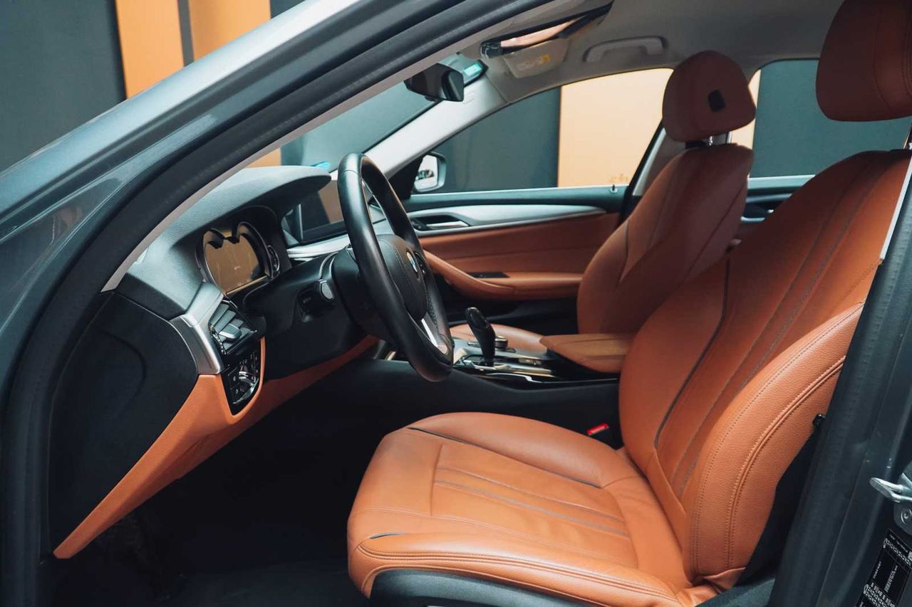 BMW Serie 5 530e iPerformance - Foto 12