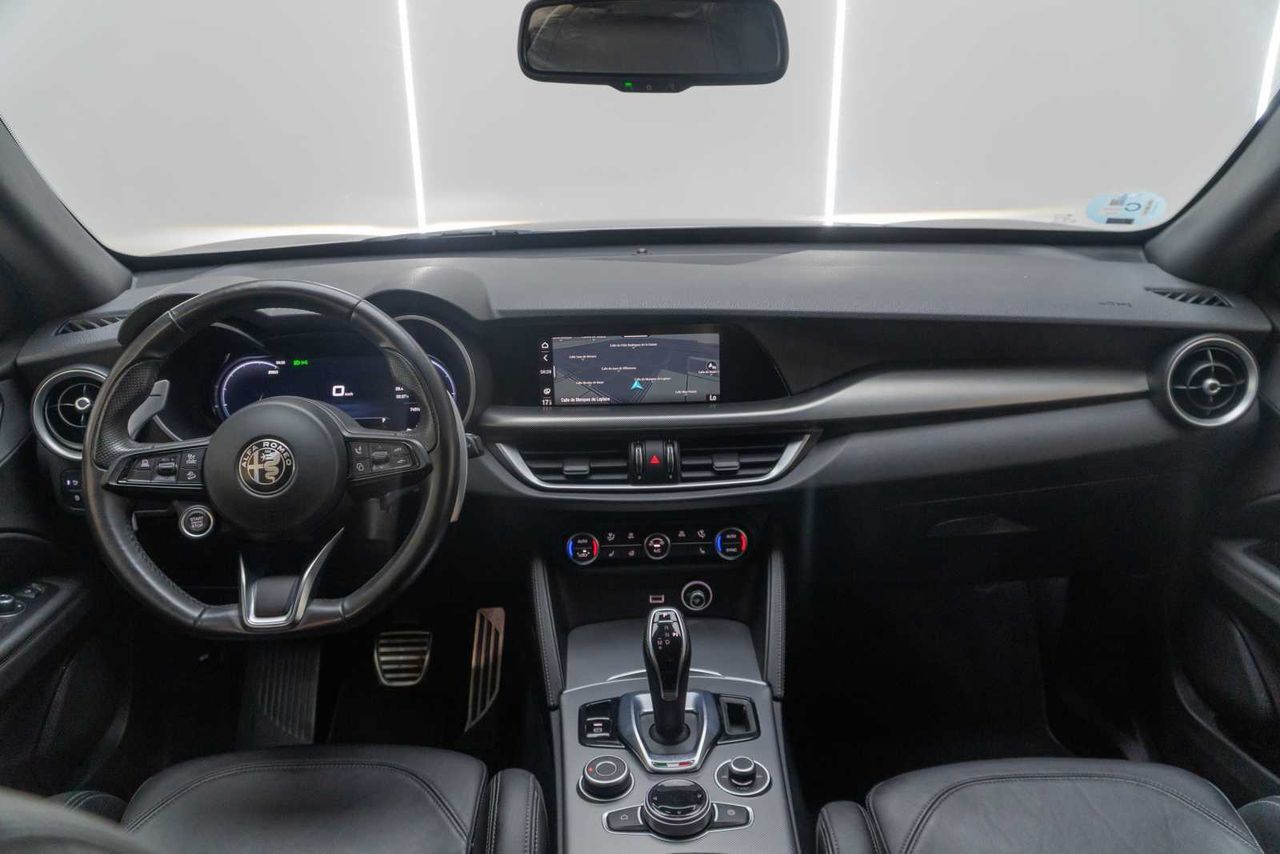 Alfa Romeo Stelvio 2.2 Diésel 154kW (210CV) Veloce Q4 - Foto 21