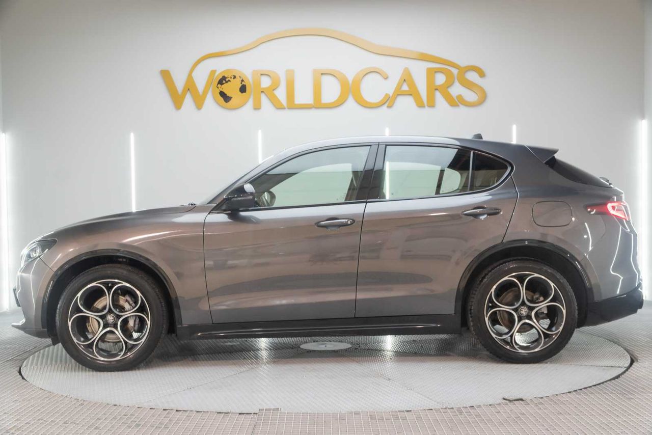 Alfa Romeo Stelvio 2.2 Diésel 154kW (210CV) Veloce Q4 - Foto 9