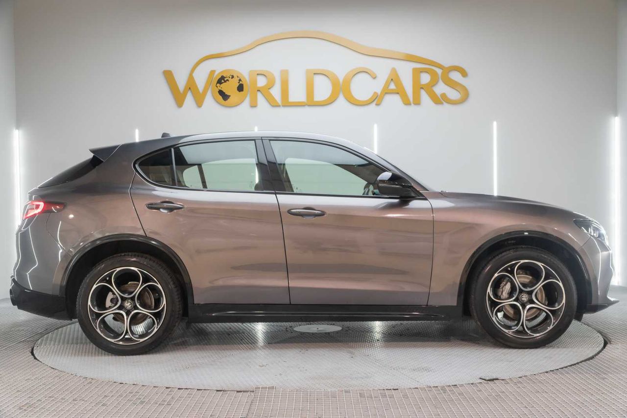 Alfa Romeo Stelvio 2.2 Diésel 154kW (210CV) Veloce Q4 - Foto 5