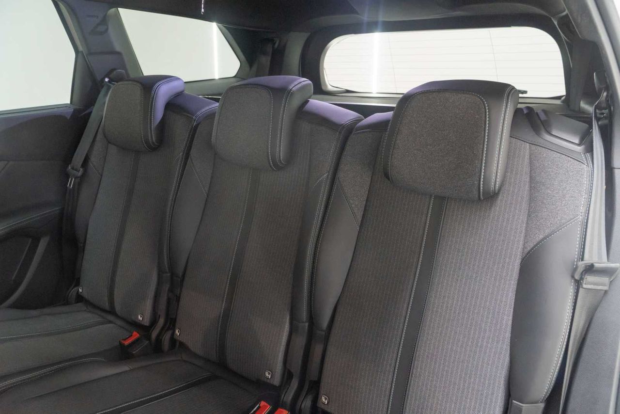 Peugeot 5008 1.2 PureTech 96KW S&S Allure Pack  - Foto 17