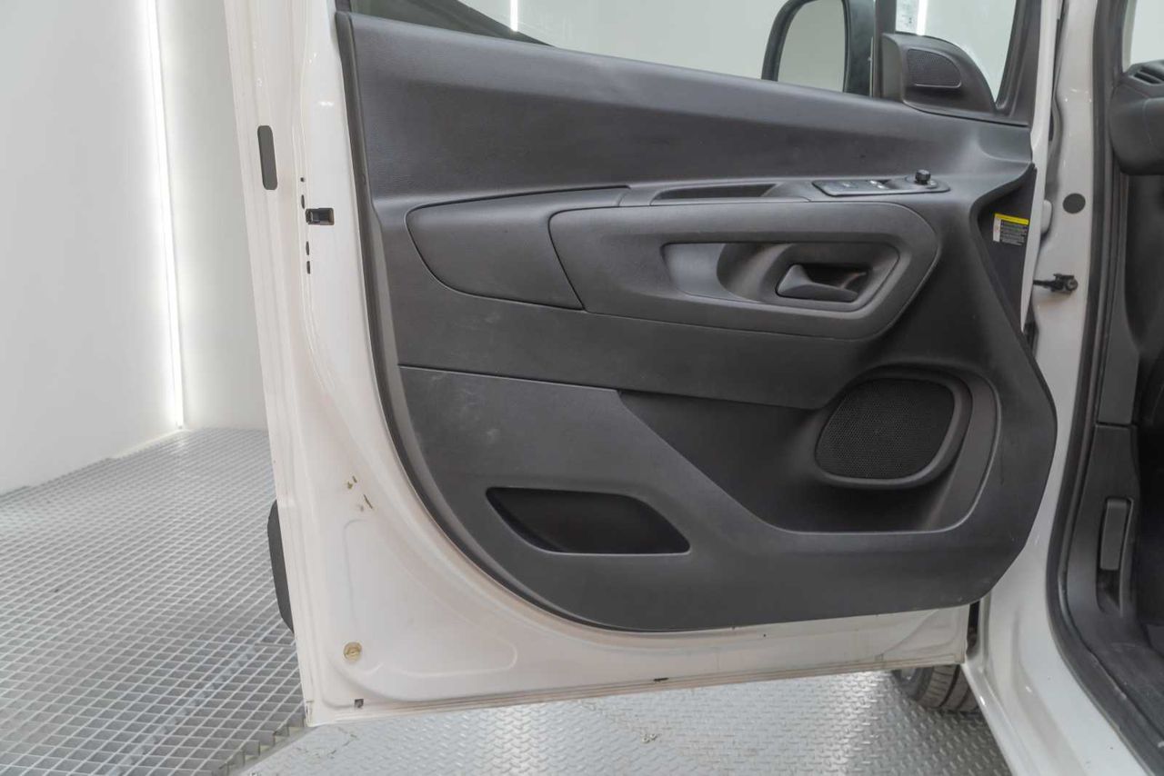 Opel Combo Cargo 1.5 td 75kw (100cv) express l h1 650kg  - Foto 18