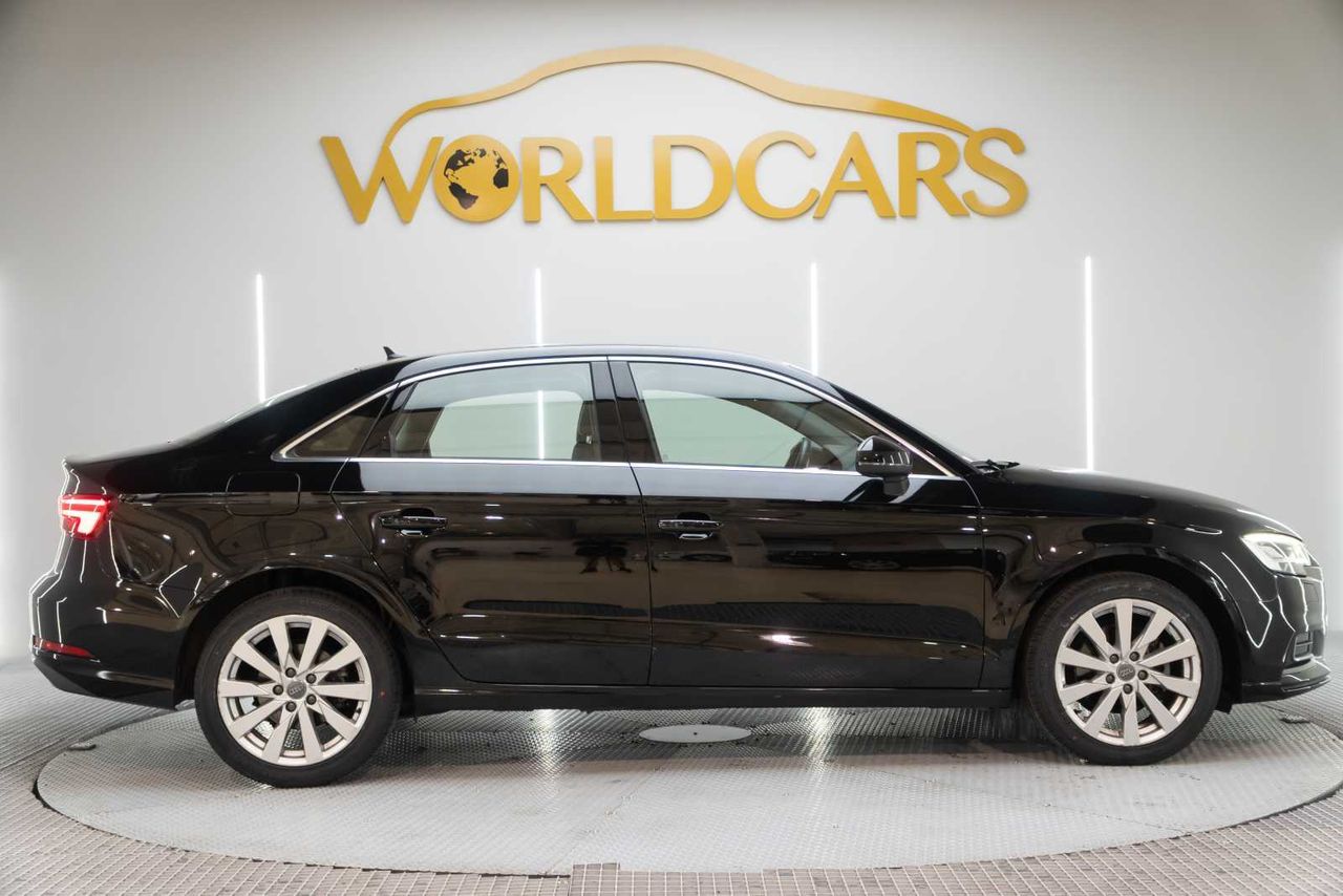Audi A3 Sedan Design 35 TFSI 110kW S tronic  - Foto 5