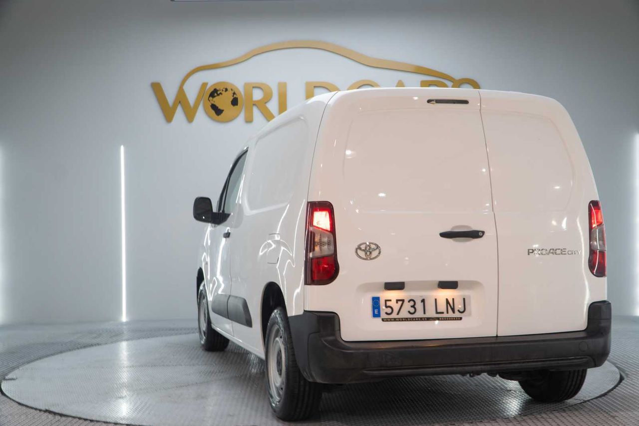 Toyota Proace City  1.5d 100 cv gx media 650 kg - Foto 8