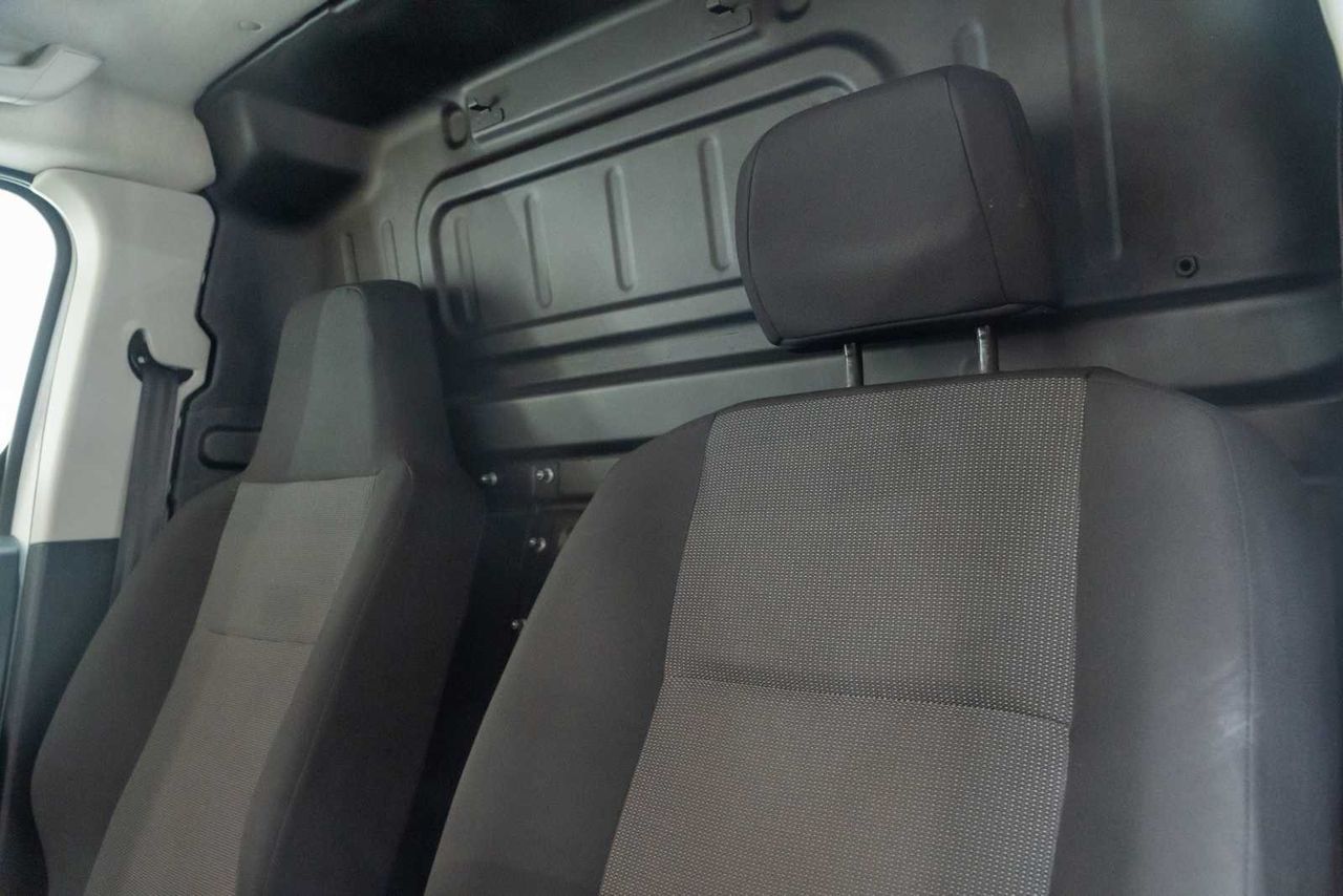 Toyota Proace City  1.5d 100 cv gx media 650 kg - Foto 17