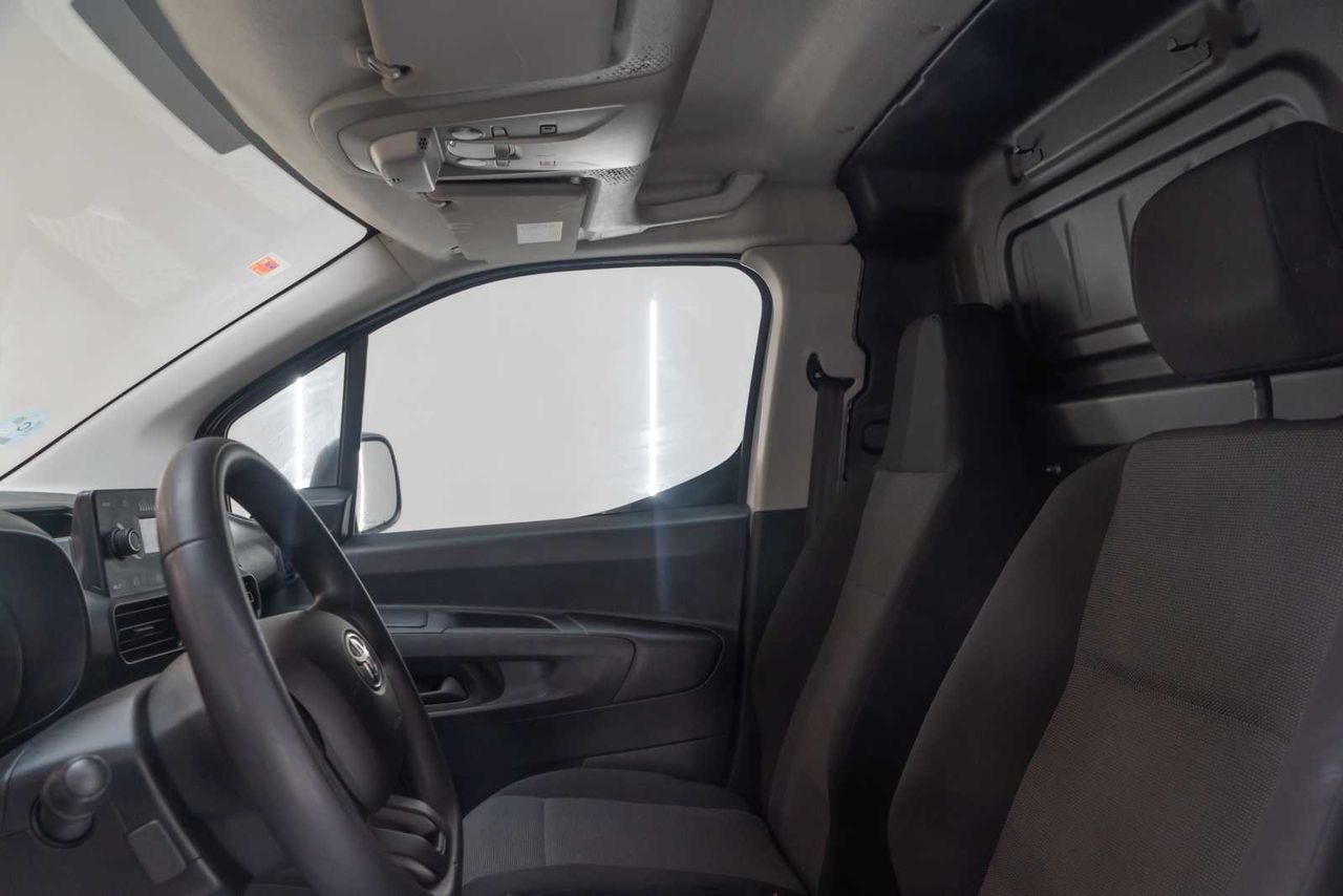 Toyota Proace City  1.5d 100 cv gx media 650 kg - Foto 18