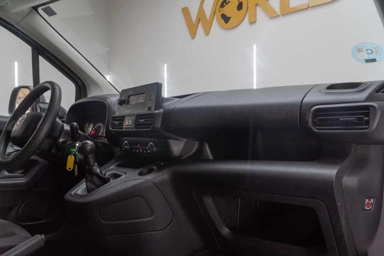 Toyota Proace City  1.5d 100 cv gx media 650 kg - Foto 20