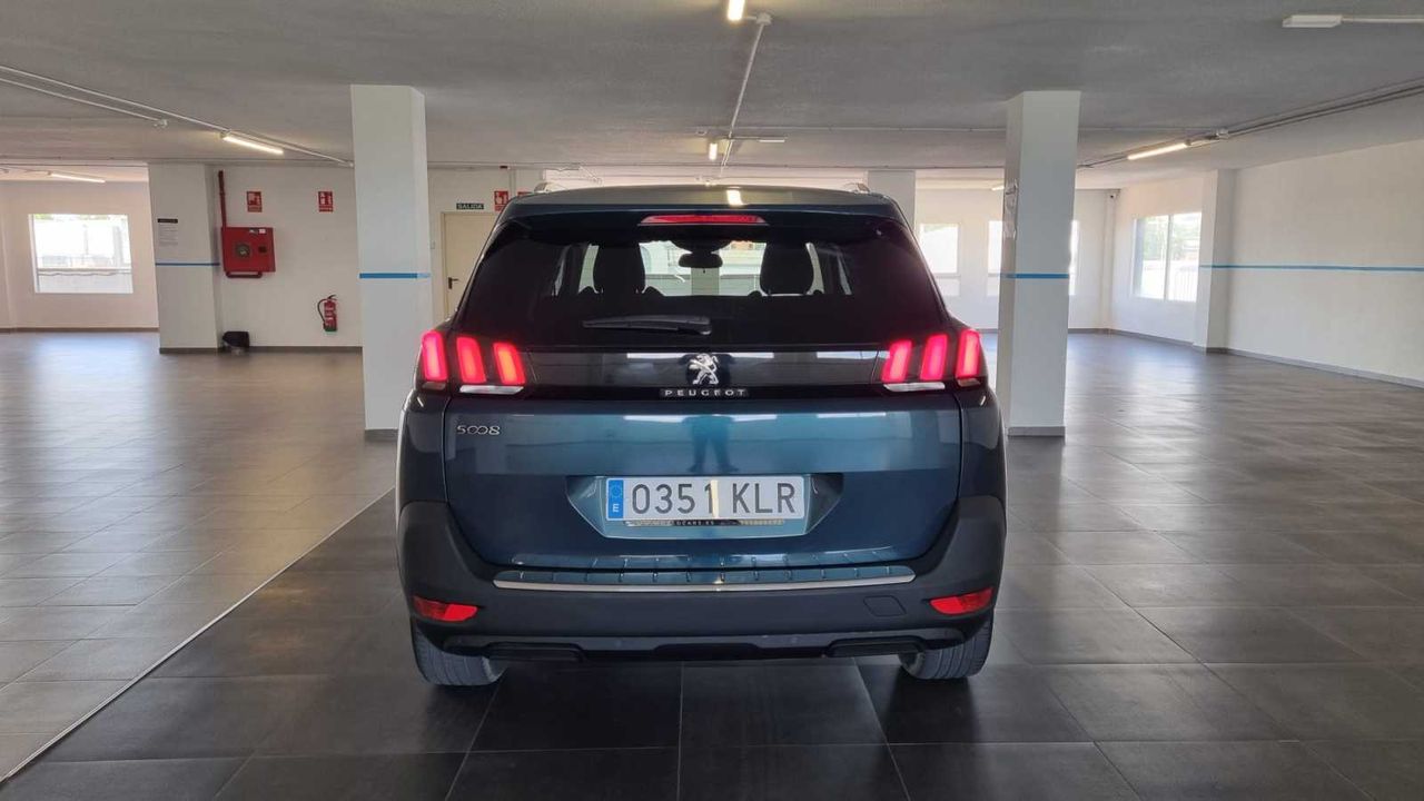 Peugeot 5008 Allure BlueHDi 96kW (130CV) S&S EAT8 - Foto 6