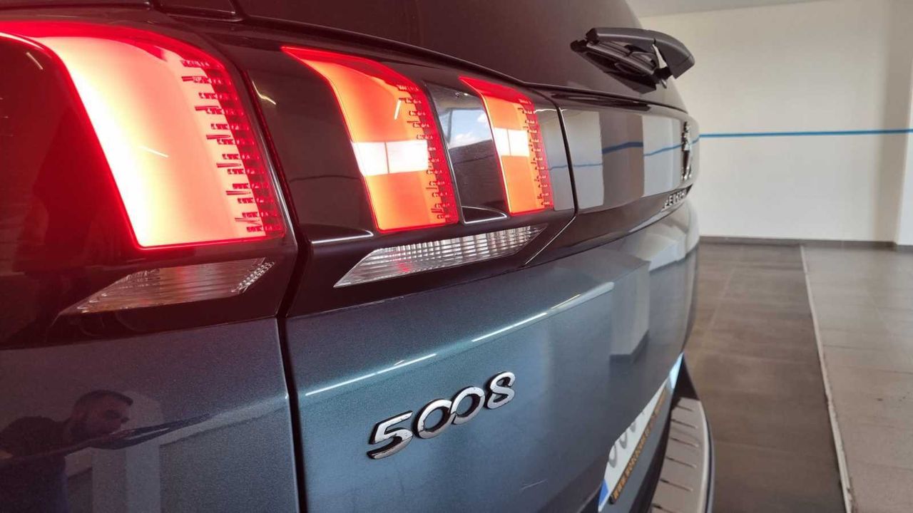 Peugeot 5008 Allure BlueHDi 96kW (130CV) S&S EAT8 - Foto 11