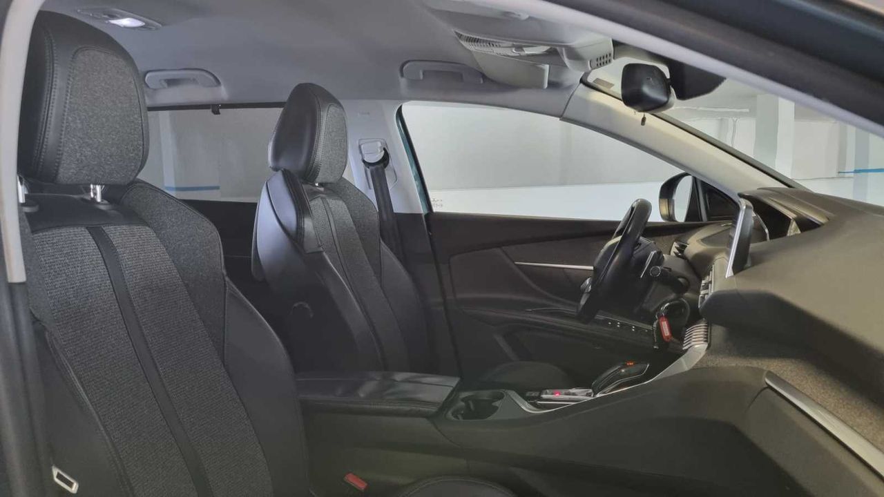 Peugeot 5008 Allure BlueHDi 96kW (130CV) S&S EAT8 - Foto 22