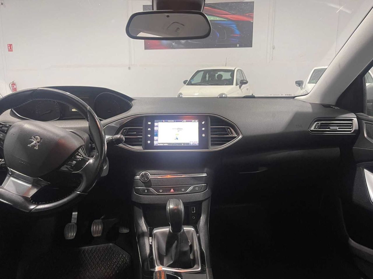 Peugeot 308 SW Access 1.6 BlueHDI 73KW (100CV) - Foto 11