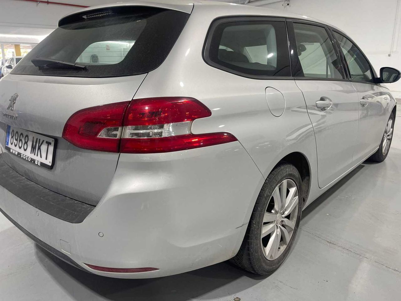 Peugeot 308 SW Access 1.6 BlueHDI 73KW (100CV) - Foto 9