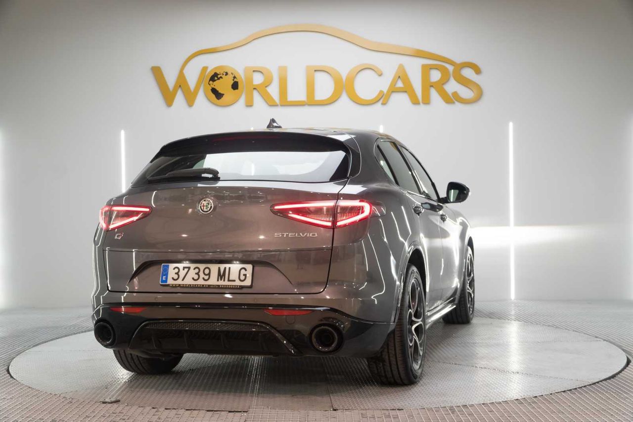 Alfa Romeo Stelvio 2.2 Diésel 154kW (210CV) Veloce Q4 - Foto 6