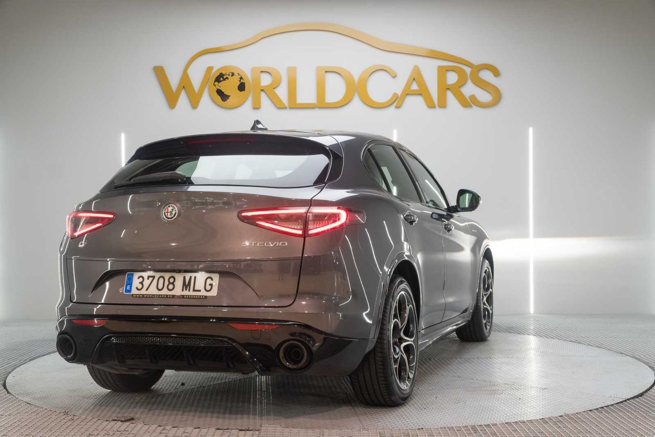 Alfa Romeo Stelvio 2.2 Diésel 154kW (210CV) Veloce Q4 - Foto 6