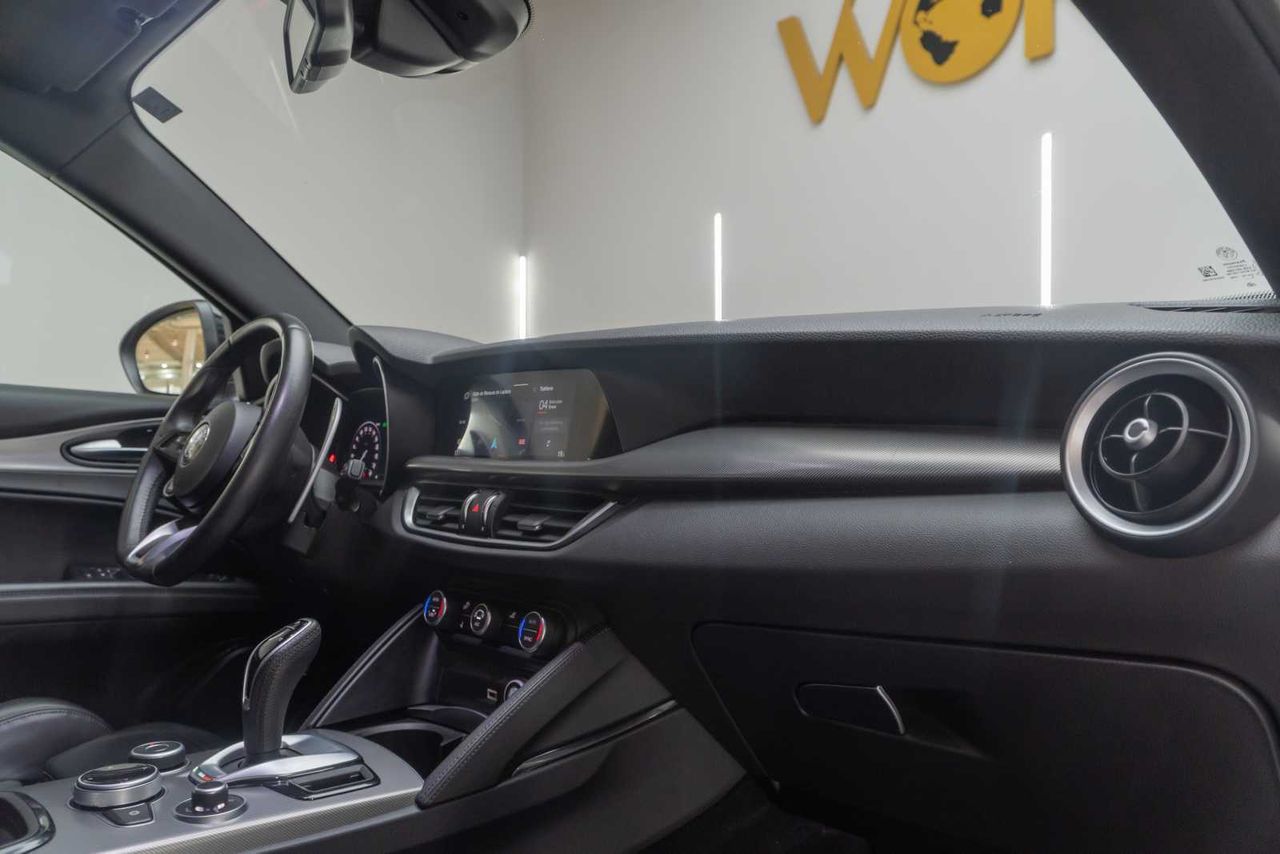 Alfa Romeo Stelvio 2.2 Diésel 154kW (210CV) Veloce Q4 - Foto 24