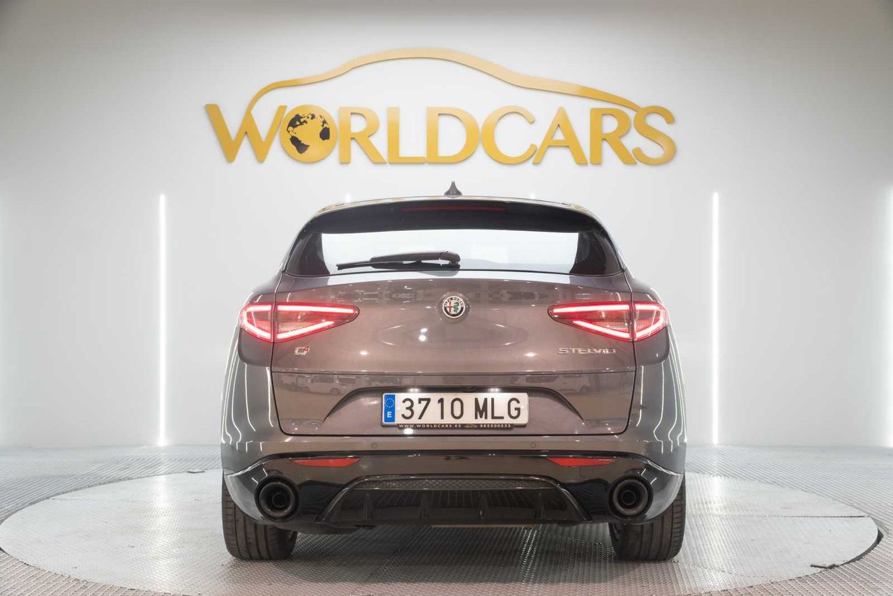 Alfa Romeo Stelvio 2.2 Diésel 154kW (210CV) Veloce Q4 - Foto 7