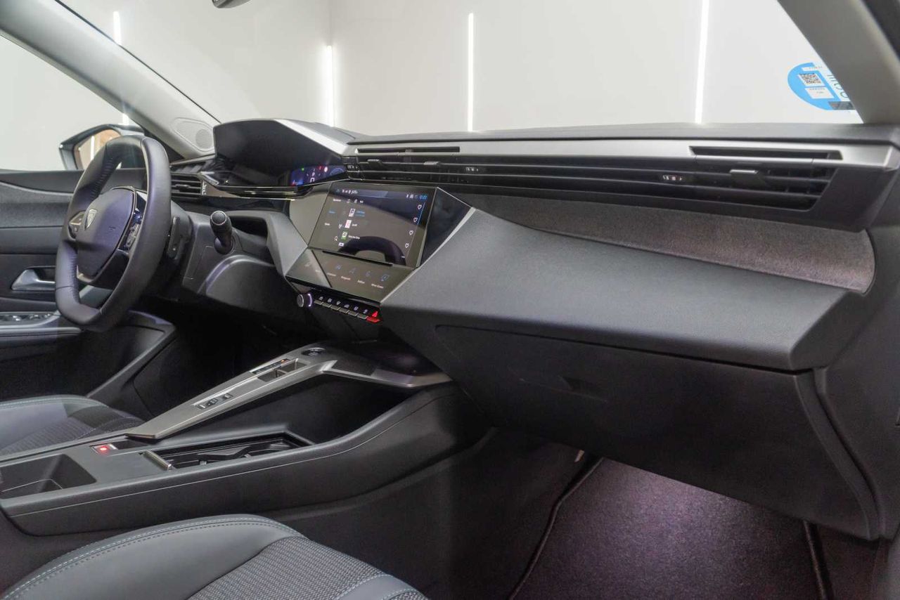 Peugeot 408 408 Allure HYBRID 145 eDCS6  - Foto 22
