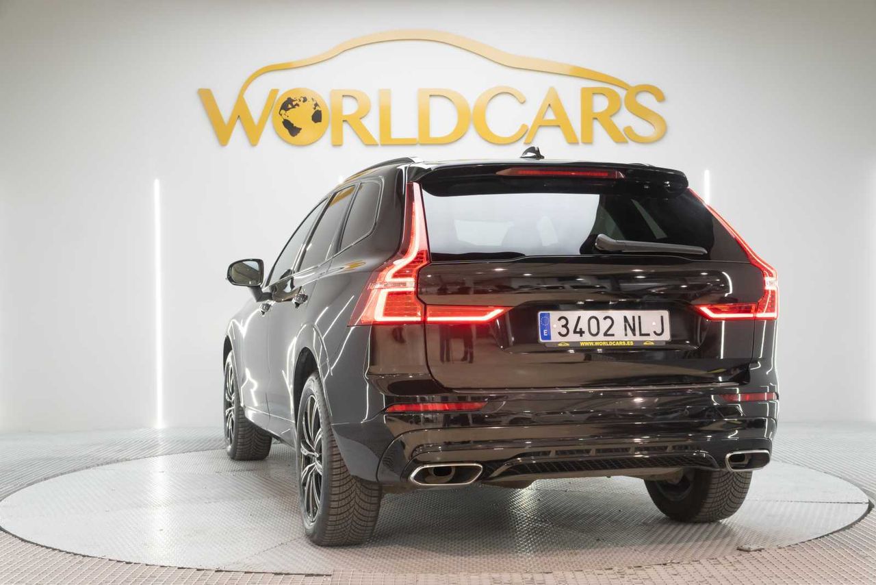 Volvo XC60 2.0 D4 AWD R-Design B Auto  - Foto 8