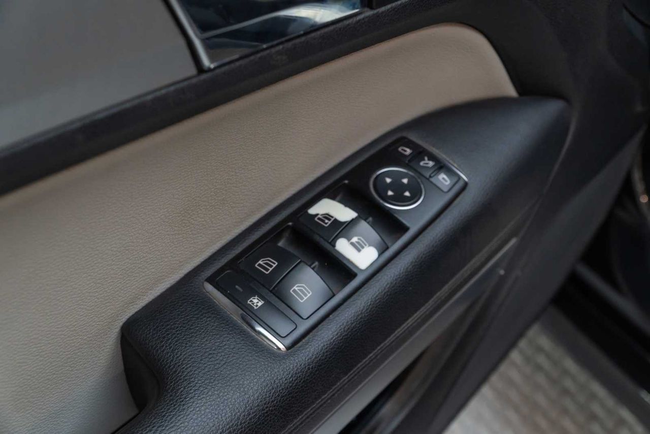 Mercedes Clase E Coupé E 350 CGI Blue Efficiency Avantg. - Foto 16