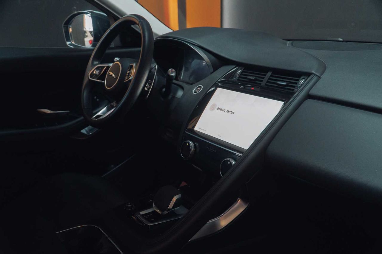 Jaguar E-Pace 2.0D 120kW 4WD Auto  - Foto 21