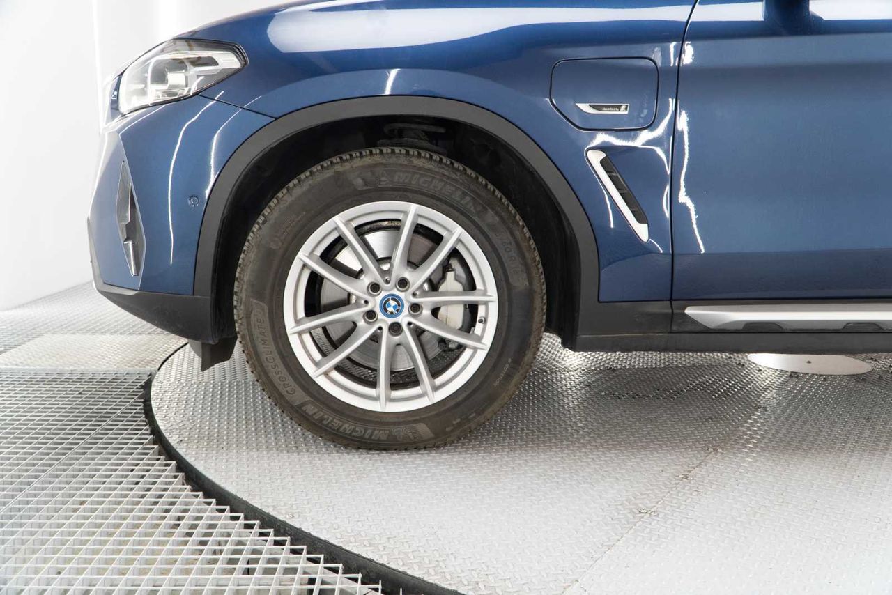BMW X3 xDrive30e xLine  - Foto 25