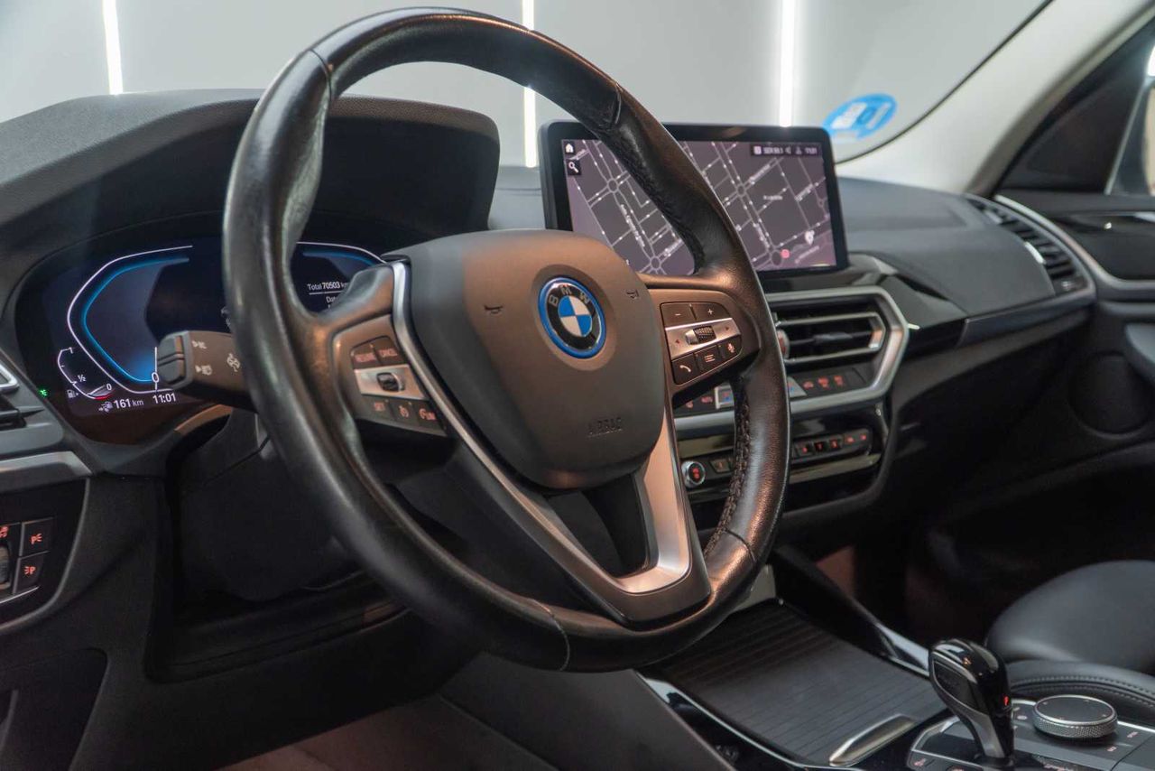 BMW X3 xDrive30e xLine  - Foto 13